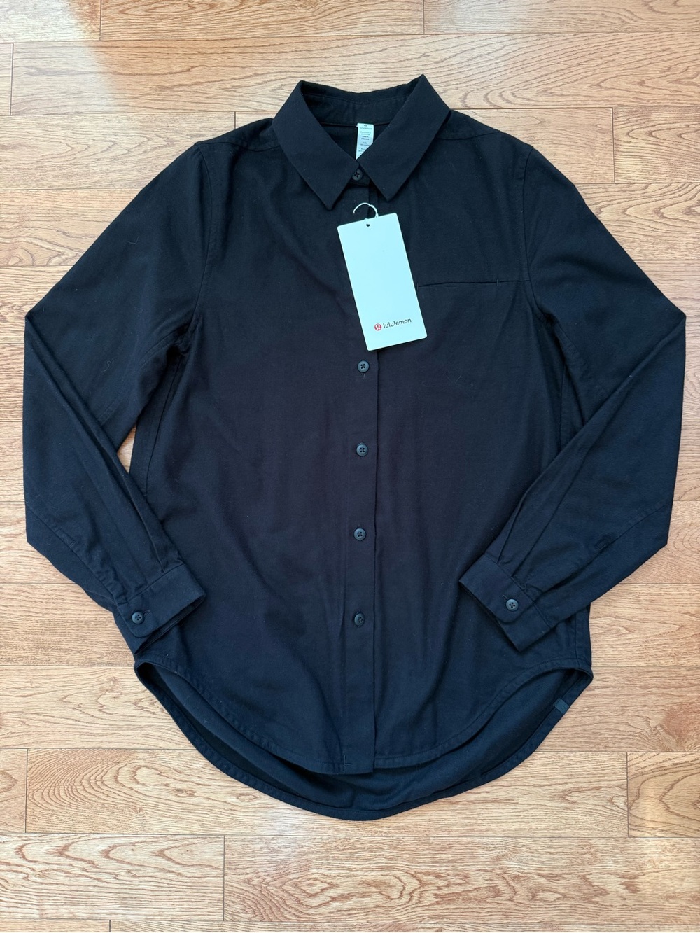 Lululemon NWT size 2 full day ahead shirt